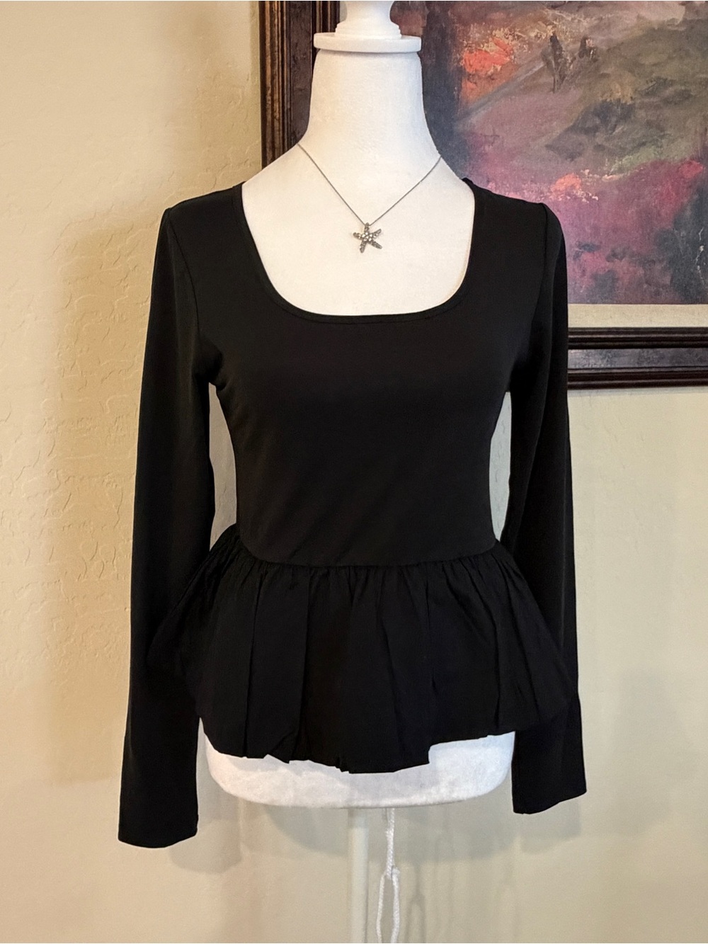 Francesca's Collections Black Long-Sleeve Peplum Top Size Small
